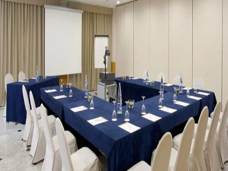 Nh Ciutat De Reus Hotel